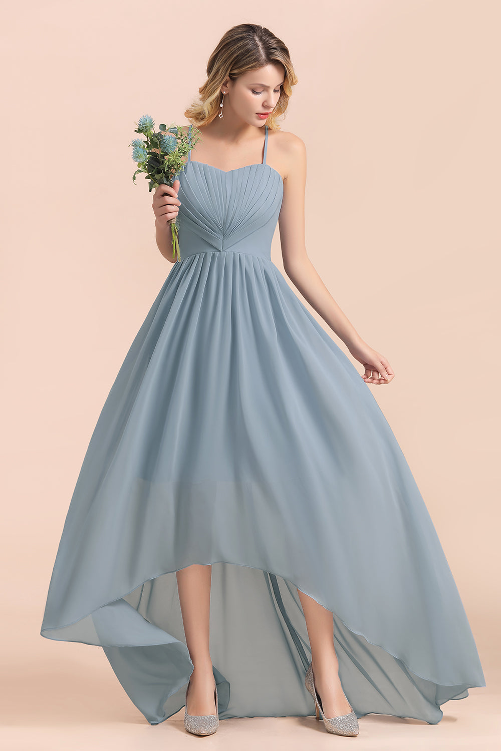 Suchen sie bei babyonlinedress.de Brautjungfernkleider Lang Blau. Chiffon Kleider Hochzeitsgäste Kleider für Sie zur Hochzeit gehen.
