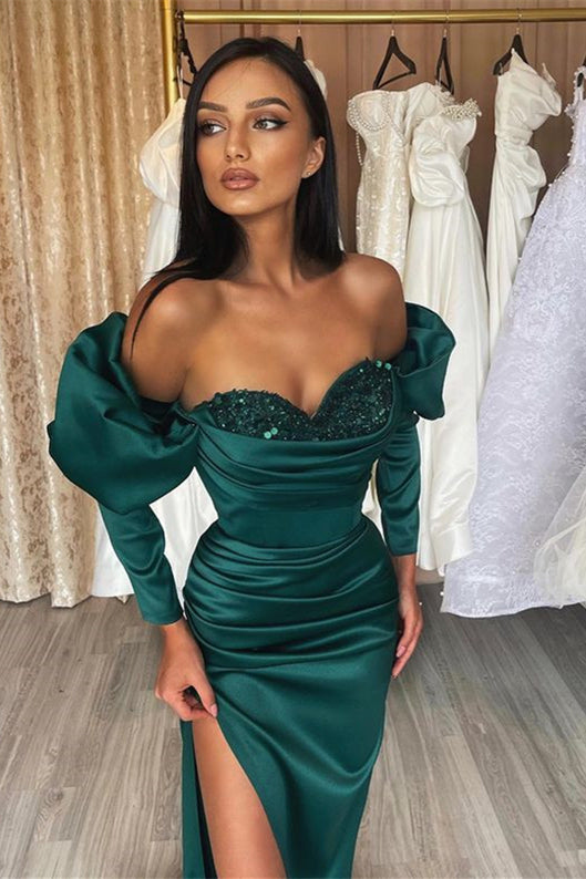 Wunderschönes smaragdgrünes Ballkleid mit langen Blasenärmeln, Herzausschnitt und Pailletten