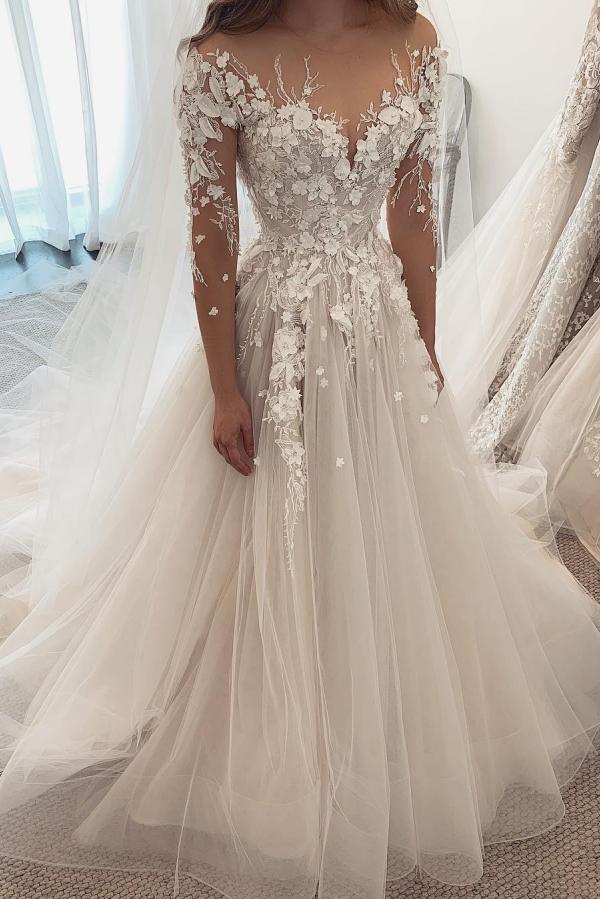 Elegantes Brautkleid in A-Linie mit Herzausschnitt und langen Ärmeln und Spitzenapplikationen
