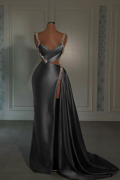 Glamouröses rosa Ballkleid mit herzförmigem Spaghettiträger und hohem Schlitz