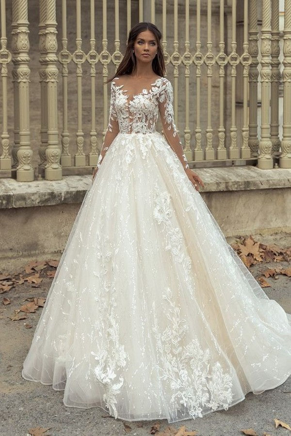 Wunderschönes Bateau-Brautkleid in A-Linie mit langärmliger Schleppe und Spitzenapplikationen