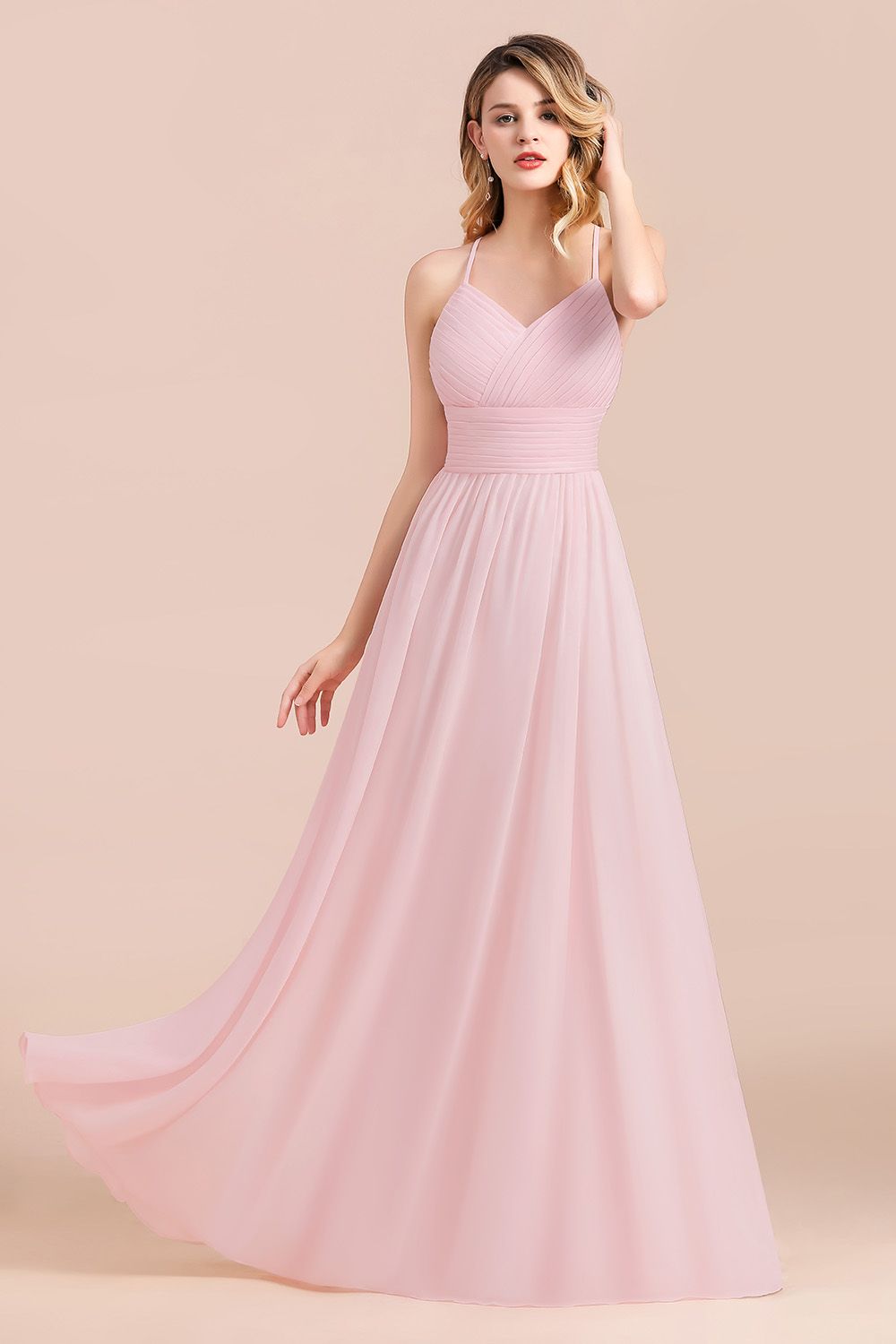 Finden Sie bei babyonlinedress.de Brautjungfernkleid Lang Rosa aus Chiffon. Günstige Brautjungfernkleider für Sie zur hochzeit gehen.