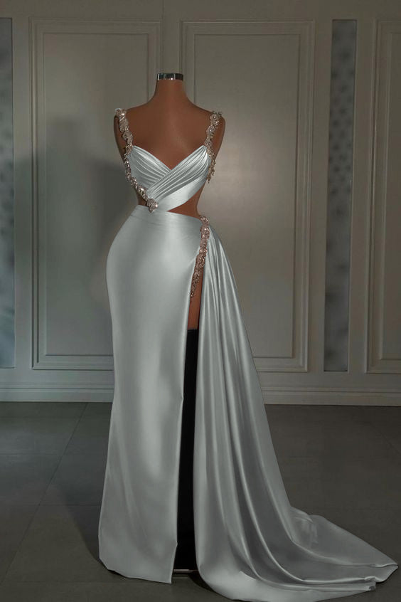 Glamouröses rosa Ballkleid mit herzförmigem Spaghettiträger und hohem Schlitz