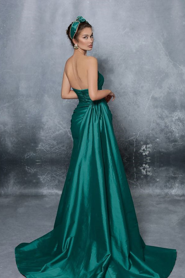 Elegantes blaues, ärmelloses, trägerloses Ballkleid mit Schlitzfalten